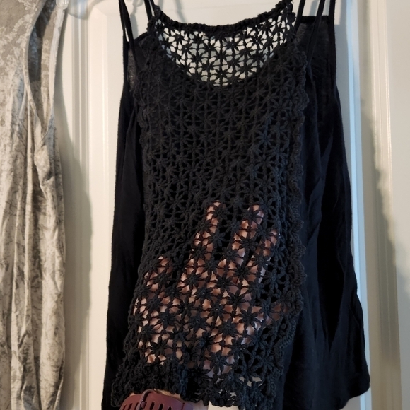 Lot of 3 Women's Tank tops, size X-small - Picture 16 of 16